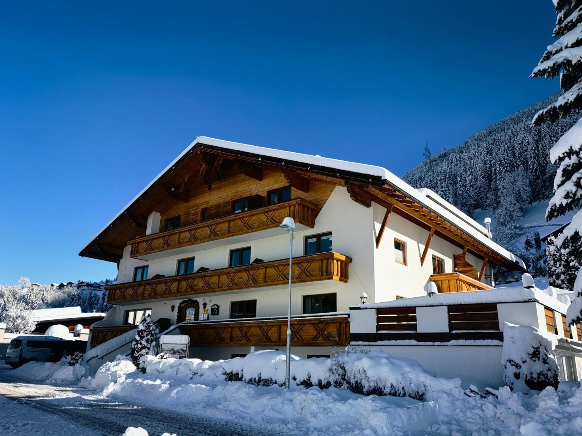 Apartments Pitztaler Nachtigall Arzl im Pitztal Εξωτερικό φωτογραφία